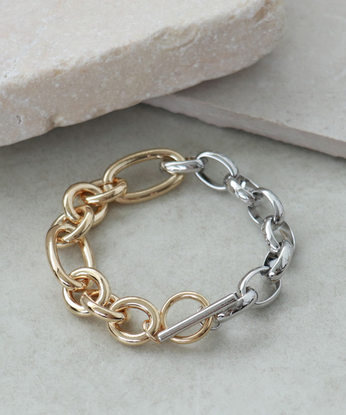 Three Four Time（ｽﾘｰﾌｫｰﾀｲﾑ）の「コンビメタルオーバルチェーンブレス（ブレスレット・レディース・その他・FREE）」の3枚目の写真