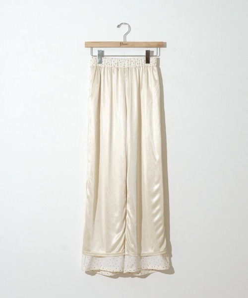 flower（フラワー）の「サイドリボンドットパンツ（その他パンツ・レディース・アイボリー/ネイビー・FREE）」の8枚目の写真