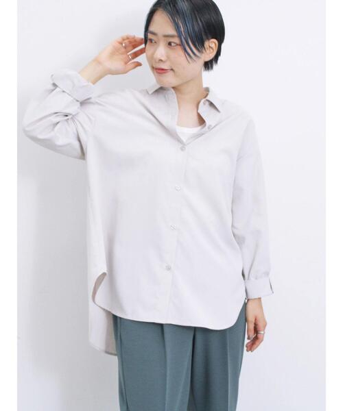 Samansa Mos2 blue（サマンサモスモスブルー）の「【イージーケア】マルチスタイルシャツ（シャツ/ブラウス・レディース・ライトベージュ/キナリ/オフホワイト/サックスブルー/グレー/ベージュ/ブラック・M/L）」の18枚目の写真