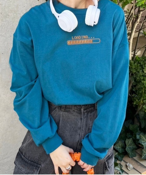 DOUBLE NAME(ダブルネーム)の「GAMER BACK刺しゅうロンTEE(Tシャツ/カットソー・レディース・オフホワイト/スミクロ/グレー/ブルー・FREE)」の11枚目の写真