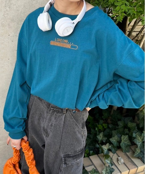 DOUBLE NAME(ダブルネーム)の「GAMER BACK刺しゅうロンTEE(Tシャツ/カットソー・レディース・オフホワイト/スミクロ/グレー/ブルー・FREE)」の14枚目の写真