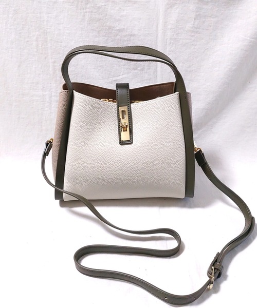 Q（キュー）の「3レイヤーヒネリトート（トートバッグ・レディース・キャメル/アイボリー・ONE SIZE）」の10枚目の写真