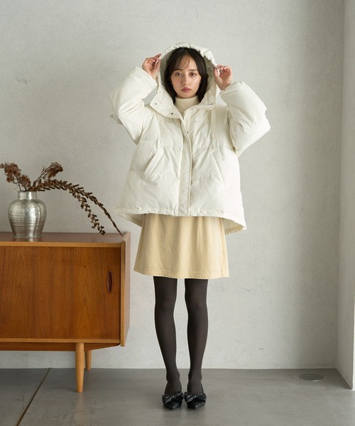 earth music&ecology(アースミュージックアンドエコロジー)の「フーディーパファーブルゾン(ダウンジャケット/コート・レディース・ミント/ベージュ/ブラック/アイボリー・M/L)」の19枚目の写真