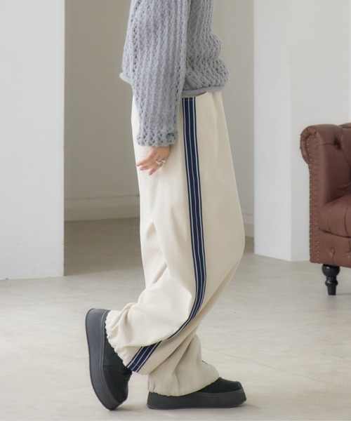 RETRO GIRL(レトロガール)の「カルゼラインパンツ(その他パンツ・レディース・ブラック/ナチュラル/ブラウン・FREE)」の3枚目の写真