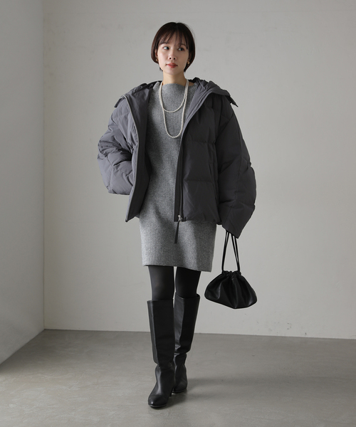 La TOTALITE(ラトータリテ)の「【UPPER HIGHTS/アッパーハイツ】ショートダウン(ダウンジャケット/コート・レディース・グレー/ベージュ/ブラック・FREE)」の15枚目の写真