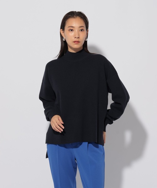 Elura（エルーラ）の「濃密なめらかモックネックプルオーバー/134016（ニット/セーター・レディース・ブラック系その他/フューシャピンク/ブラック/ライトブルー/ライトイエロー/ダークネイビー/グリーン/ホワイト/オレンジ系その他3/ネイビー/ブルー系その他3・MEDIUM/LARGE/SMALL）」の6枚目の写真