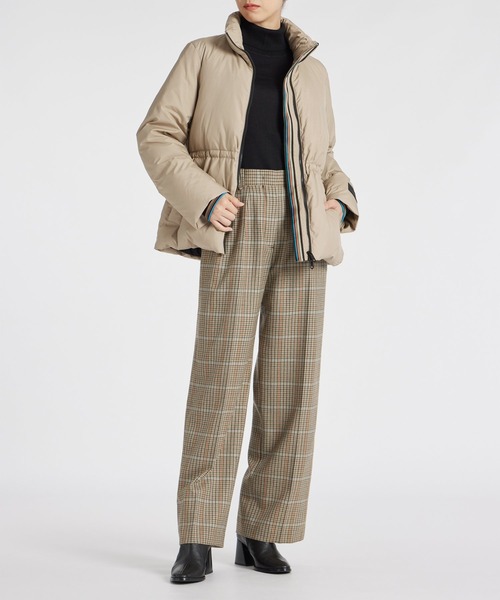 Paul Smith(ポールスミス)の「ウィメンズ シグネチャーストライプ ダウンコート / 245050 273C(ダウンジャケット/コート・レディース・ベージュ/ブラック・40/38)」の17枚目の写真