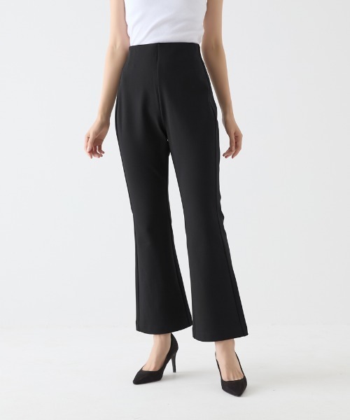 Tuche(トゥシェ)の「Tuche/トゥシェ スタイルアップ フレアパンツ 裏起毛(その他パンツ・レディース・ネイビー/ブラック・MEDIUM/LARGE)」の1枚目の写真