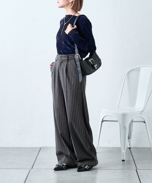 w closet(ダブルクローゼット)の「ストライプラインパンツ(その他パンツ・レディース・ブラウン/カーキ/ブラック・FREE)」の9枚目の写真