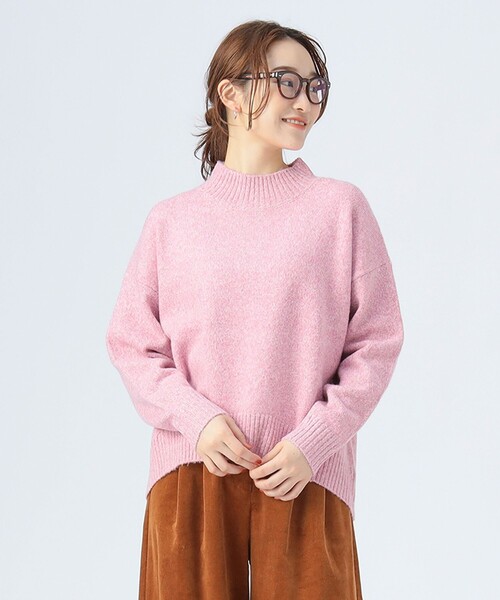 BEAMS HEART(ビームスハート)の「オーバーサイズ ハイネックニット(洗濯機可能)(ニット/セーター・レディース・ブルー/チャコールグレー/オレンジ/ライトグレー/ピンク/ホワイト系その他5・FREE)」の5枚目の写真