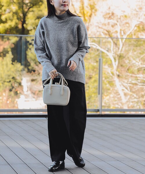 セール】オーバーサイズ ハイネックニット（洗濯機可能）（ニット