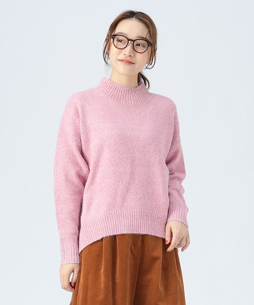 BEAMS HEART(ビームスハート)の「オーバーサイズ ハイネックニット(洗濯機可能)(ニット/セーター・レディース・ブルー/チャコールグレー/オレンジ/ライトグレー/ピンク/ホワイト系その他5・FREE)」の13枚目の写真