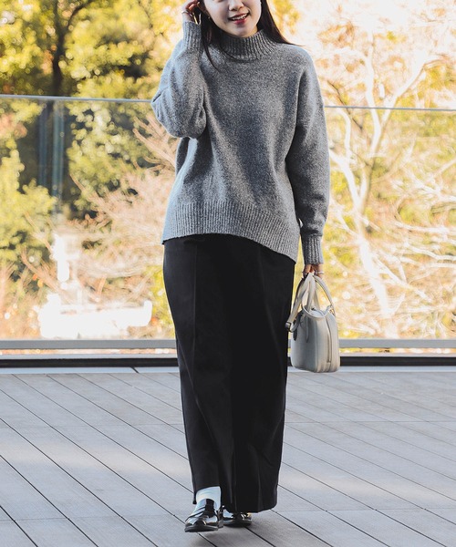 セール】オーバーサイズ ハイネックニット（洗濯機可能）（ニット