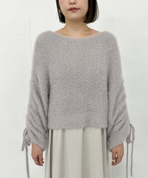 archives(アルシーヴ)の「ラメフェザー透かしドロストニット×ティアードキャミOPSET(ワンピース・レディース・グレイッシュベージュ/アイボリー/ブルー・MEDIUM)」の4枚目の写真