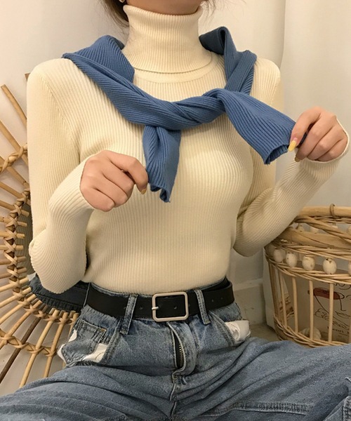 IRADOWL(アイラドール)の「タートルネックニットトップス(ニット/セーター・レディース・アイボリー/ピンク/ベージュ/パープル/ブラック/グレー/ホワイト/イエロー・FREE)」の11枚目の写真