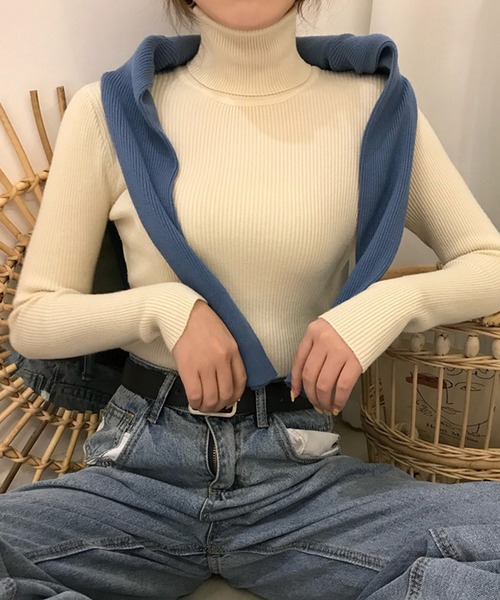 IRADOWL(アイラドール)の「タートルネックニットトップス(ニット/セーター・レディース・アイボリー/ピンク/ベージュ/パープル/ブラック/グレー/ホワイト/イエロー・FREE)」の12枚目の写真