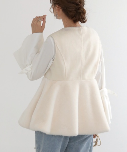 MERAKI（メラキ）の「ペプラムファーベスト（ベスト・レディース・ブラウン/アイボリー/ブラック・FREE）」の13枚目の写真