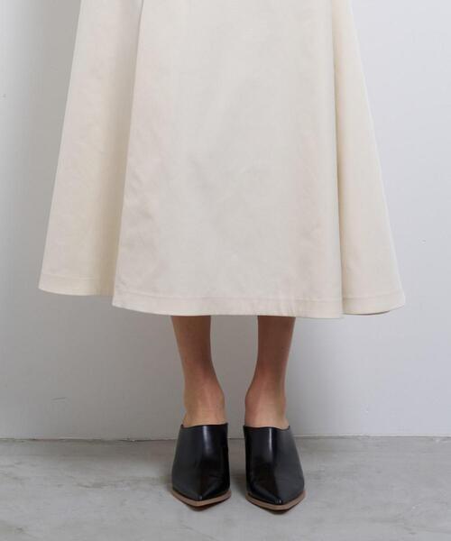 LANVIN en Bleu(ランバンオンブルー)の「ポインテッドトゥミュール(パンプス・レディース・ブラック/ベージュ・S/M/L)」の1枚目の写真
