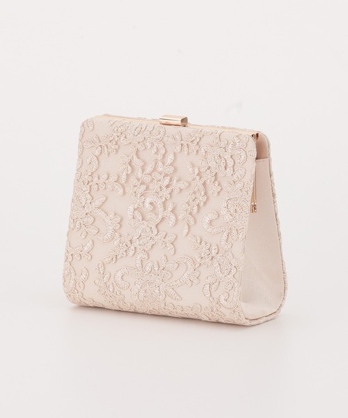 haremode(ハレモード)の「刺繍スクエアパーティーバッグ(クラッチバッグ・レディース・ベージュ/ブラック/シルバー・FREE)」の5枚目の写真