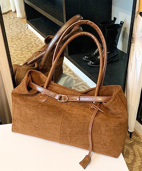 Futier land（フューティアランド）の「スエード風ベルトデザインバッグ（ハンドバッグ・レディース・ブラック/キャメル・FREE）」の19枚目の写真