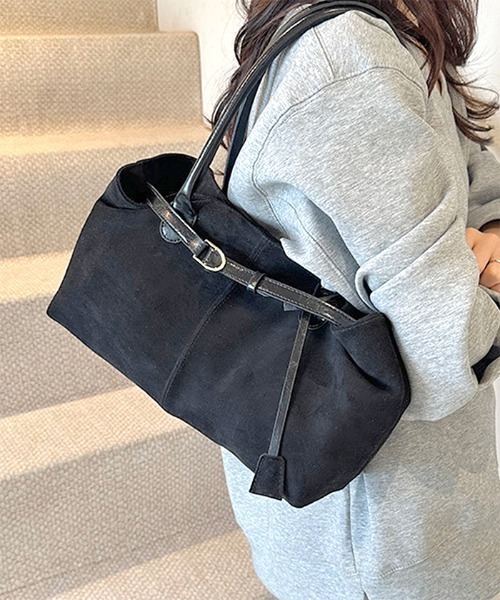 Futier land（フューティアランド）の「スエード風ベルトデザインバッグ（ハンドバッグ・レディース・ブラック/キャメル・FREE）」の12枚目の写真