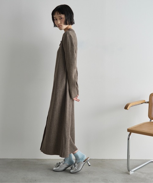 THE YOn（ザヨン）の「ビッグタッセルローファーミュール（サンダル・レディース・シルバー/ベージュ/ブラック・37/38/39）」の20枚目の写真