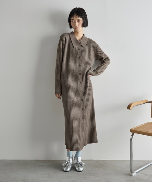 THE YOn（ザヨン）の「ビッグタッセルローファーミュール（サンダル・レディース・シルバー/ベージュ/ブラック・37/38/39）」の21枚目の写真