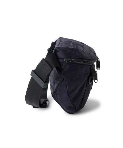 NEW ERA（ニューエラ）の「ニューエラ ウエストバッグ ナイロン（ボディバッグ/ウエストポーチ・メンズ・ベージュ/ブラック・FREE）」の21枚目の写真