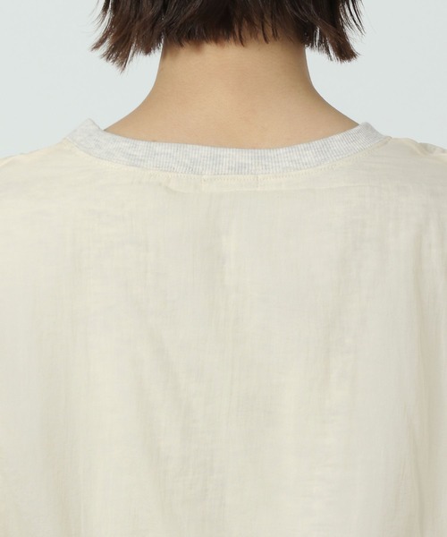 LAKOLE（ラコレ）の「ペプラムシアー裏毛プルオーバー / 291810（スウェット・レディース・ブラック/オフホワイト/アイボリー・FREE）」の20枚目の写真