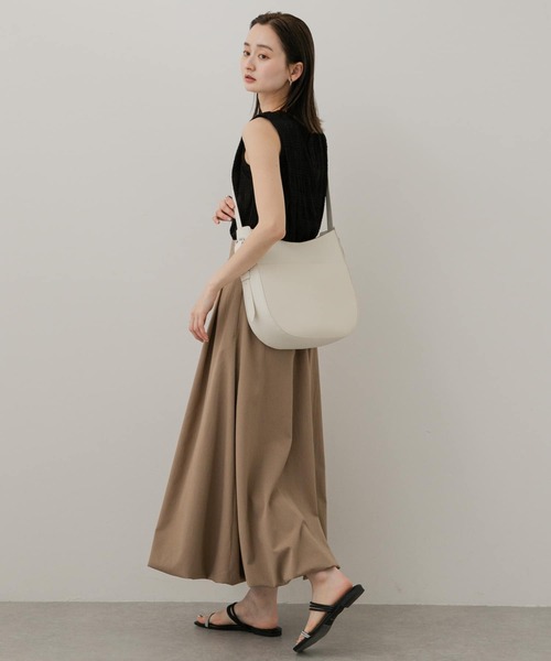 SENSE OF PLACE by URBAN RESEARCH(センスオブプレイスバイアーバンリサーチ)の「アウトポケットビッグショルダーバッグ(ショルダーバッグ・レディース・ブラック/ブラウン/アイボリー・ONE)」の5枚目の写真