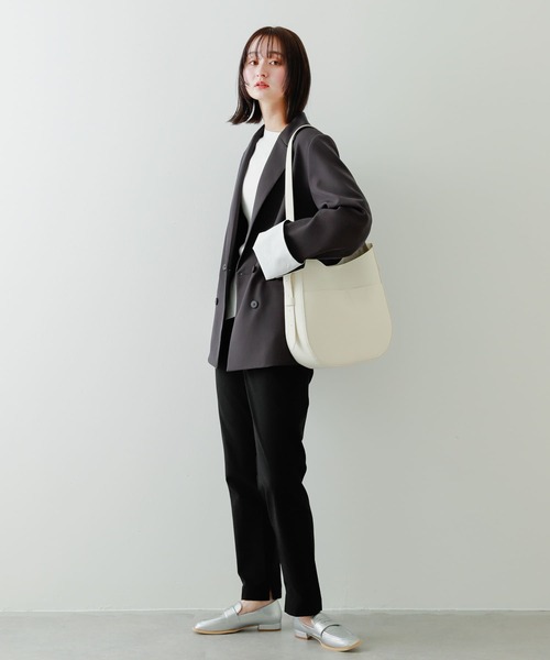 SENSE OF PLACE by URBAN RESEARCH(センスオブプレイスバイアーバンリサーチ)の「アウトポケットビッグショルダーバッグ(ショルダーバッグ・レディース・ブラック/ブラウン/アイボリー・ONE)」の9枚目の写真
