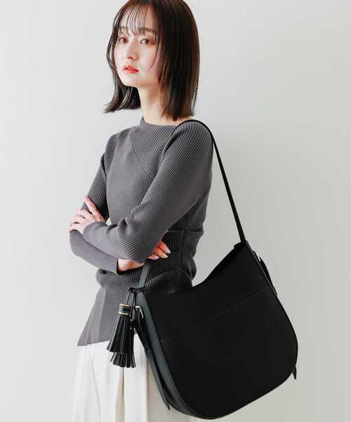 SENSE OF PLACE by URBAN RESEARCH(センスオブプレイスバイアーバンリサーチ)の「アウトポケットビッグショルダーバッグ(ショルダーバッグ・レディース・ブラック/ブラウン/アイボリー・ONE)」の11枚目の写真