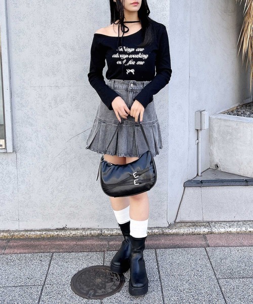 INGNI（イング）の「【WEB限定】リボンロゴテレコワンショルダー長袖ピタTシャツ（Tシャツ/カットソー・レディース・ブラック/チャコールグレー/杢グレー/オフホワイト・M）」の15枚目の写真