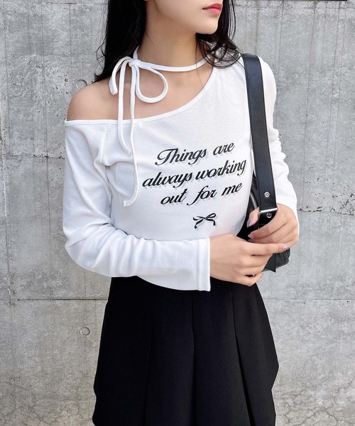 INGNI（イング）の「【WEB限定】リボンロゴテレコワンショルダー長袖ピタTシャツ（Tシャツ/カットソー・レディース・ブラック/チャコールグレー/杢グレー/オフホワイト・M）」の5枚目の写真