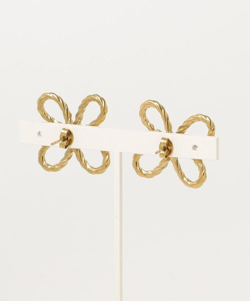 ROSE BUD(ローズバッド)の「ナパ ピアス(ピアス(両耳用)・レディース・ゴールド・ONE SIZE)」の5枚目の写真