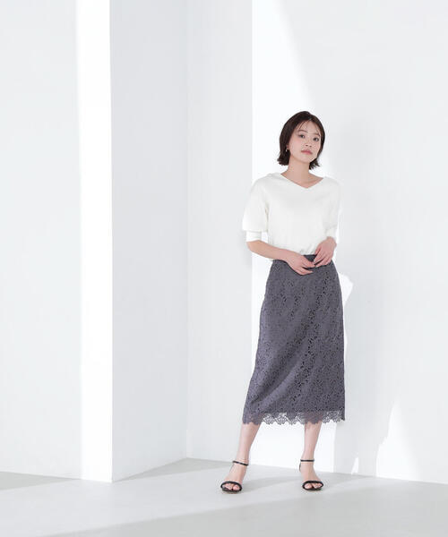 NATURAL BEAUTY BASIC（ナチュラルビューティーベーシック）の「◇フラワーレースタイトスカート（スカート・レディース・ラベンダー/チャコールグレー/グレー・MEDIUM/SMALL/X-SMALL）」の9枚目の写真