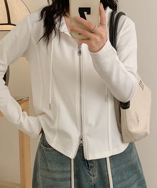 aimoha(アイモハ)の「フード付きジップアップジャケット(パーカー・レディース・ネイビー/ホワイト/ブラック/ワインレッド/ライトベージュ・MEDIUM/LARGE/X-LARGE/XX-LARGE)」の14枚目の写真