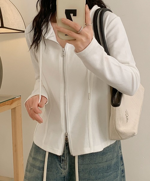 aimoha(アイモハ)の「フード付きジップアップジャケット(パーカー・レディース・ネイビー/ホワイト/ブラック/ワインレッド/ライトベージュ・MEDIUM/LARGE/X-LARGE/XX-LARGE)」の13枚目の写真