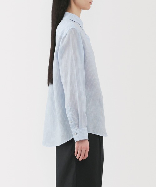 無印良品（ムジルシリョウヒン）の「婦人　リネン　洗いざらしレギュラーカラー長袖シャツ（シャツ/ブラウス・レディース・ブルー系/グリーン系/オレンジ系/ホワイト/ホワイト系/ライトピンク/ブラック・XL/L/M/S）」の10枚目の写真