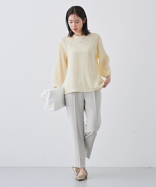 INDIVI(インディヴィ)の「【洗える】シャーリング風ラグランスリーブブラウス(シャツ/ブラウス・レディース・ネイビー/ホワイト/ライトベージュ・05/13/15 /38)」の11枚目の写真
