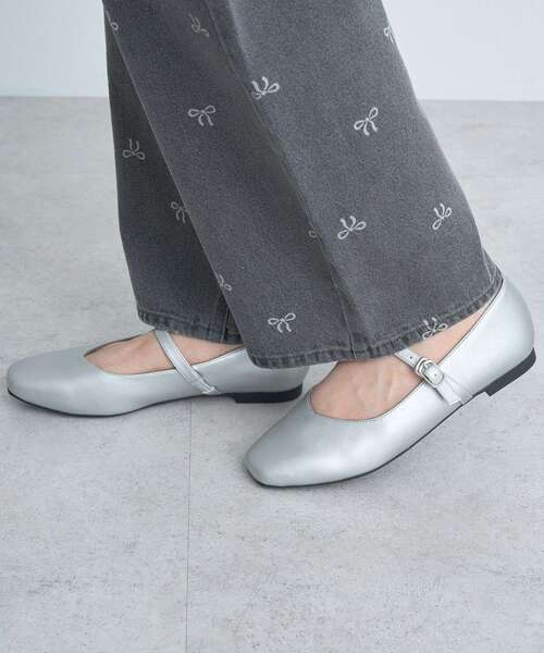 ORiental TRaffic（オリエンタルトラフィック）の「ORiental TRaffic ストラップパンプス（パンプス・レディース・レッド/ブラック/シルバー・38/37/36/35/39）」の6枚目の写真