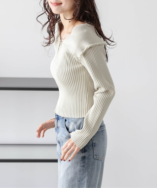 AMELY(エミリー)の「ビッグカラー×パール ジップニット(ニット/セーター・レディース・ベージュ/ブラック/ブルーグレー・フリー)」の17枚目の写真