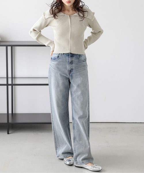 AMELY(エミリー)の「ビッグカラー×パール ジップニット(ニット/セーター・レディース・ベージュ/ブラック/ブルーグレー・フリー)」の22枚目の写真