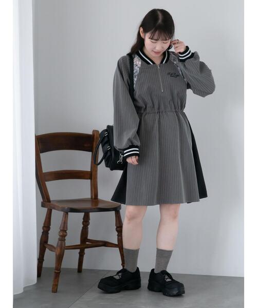 ehka sopo(エヘカソポ)の「ブロッキングワンピース(ワンピース・レディース・グレー/オフホワイト/サックスブルー・F)」の4枚目の写真