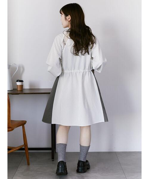 ehka sopo(エヘカソポ)の「ブロッキングワンピース(ワンピース・レディース・グレー/オフホワイト/サックスブルー・F)」の22枚目の写真