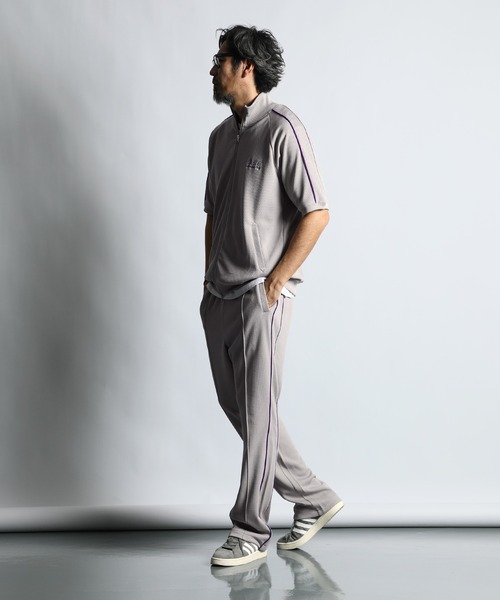 The DUFFER of ST.GEORGE（ザダファーオブセントジョージ）の「S/SL POLYESTER JERSEY SET UP TRUCK JACKET：セットアップ 5分袖 トラックジャケット（ジャージ・メンズ・ブラック/ライトグレー・MEDIUM/LARGE/X-LARGE）」の8枚目の写真