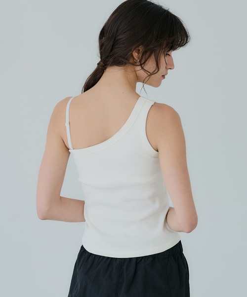 coca(coca)(コカ)の「【WEB限定セール】OUT BRA テレコリブワンショルダートップス(タンクトップ・レディース・アイボリー/チャコール/ブラック・S/M/L)」の8枚目の写真