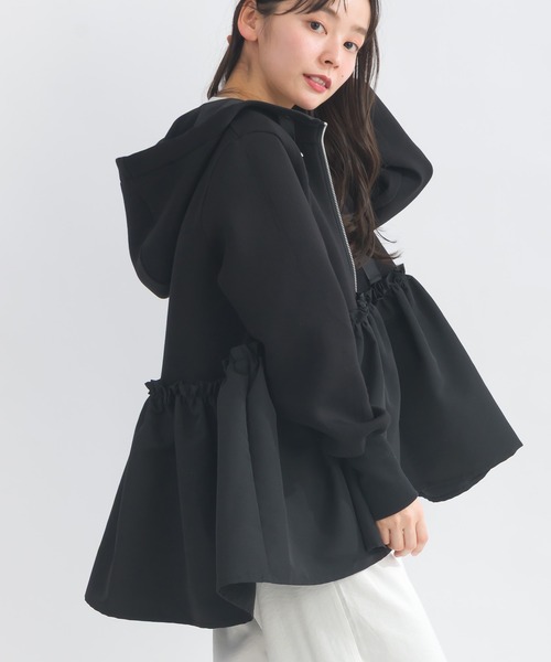 PICCIN PERLA(ピッチンペルラ)の「裾ギャザーフードパーカー(パーカー・レディース・ブラック・M)」の1枚目の写真