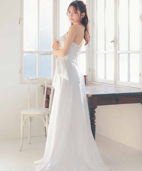 Tika（ティカ）の「[CLOSED] キャバドレス ロング フレア ハートカット ベアトップ サテンスリット Aラインバースデードレス（ドレス・レディース・ピンク/ホワイト・LARGE/MEDIUM/SMALL/X-LARGE）」の10枚目の写真