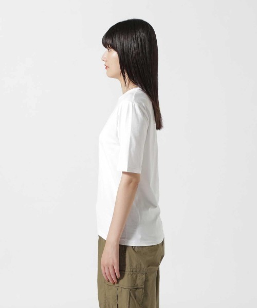 ATON（エイトン）の「ATON (エイトン) SUVIN 60/2 PERFECT S/S T-SHIRT（Tシャツ/カットソー・レディース・ブラック/ホワイト/キャメル/ホワイト系2・2）」の11枚目の写真